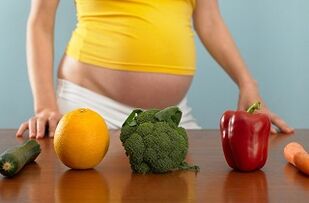 Schwangerschaft als Kontraindikatioun fir Gewiicht vun 10 kg an engem Mount ze verléieren